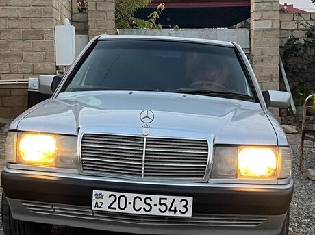 Mercedes 190