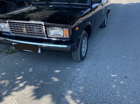 LADA (VAZ) 2107