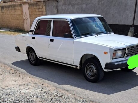 LADA (VAZ) 2107