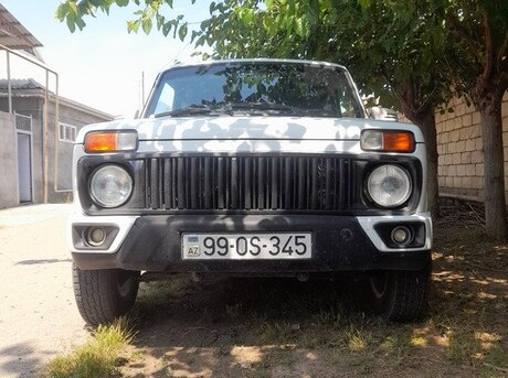 LADA (VAZ) Niva
