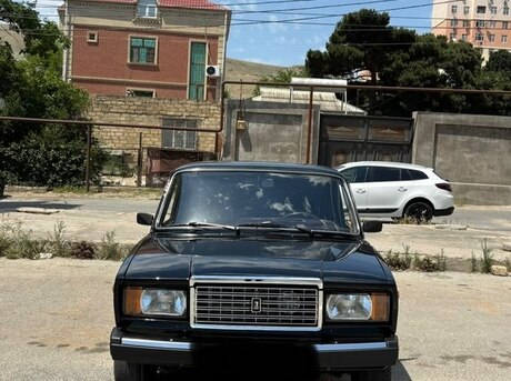 LADA (VAZ) 2107