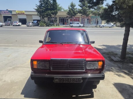 LADA (VAZ) 2107