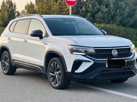 Volkswagen Taos