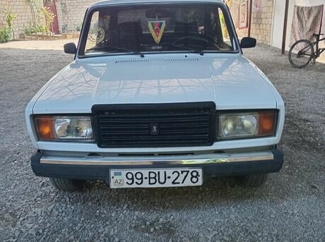 LADA (VAZ) 2107