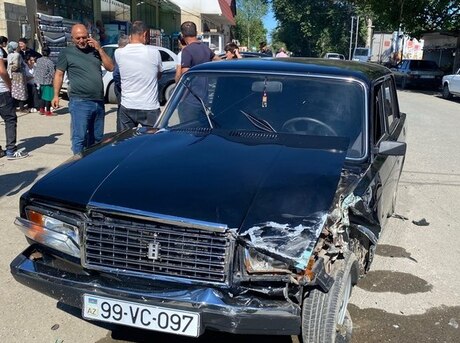 LADA (VAZ) 2107