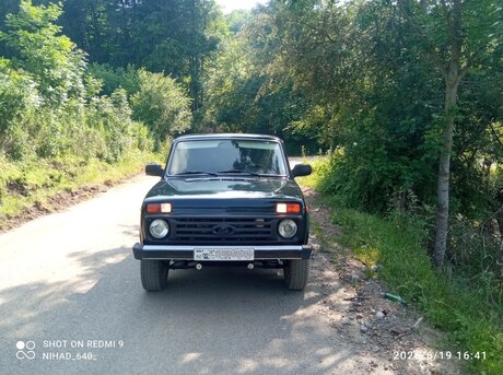 LADA (VAZ) Niva