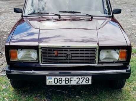 LADA (VAZ) 2107