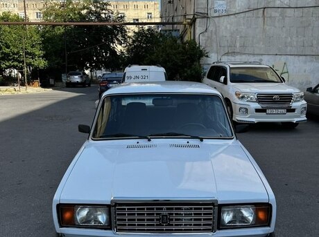 LADA (VAZ) 2107