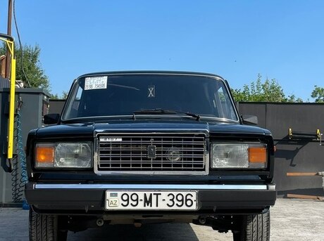 LADA (VAZ) 2107
