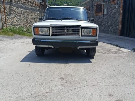 LADA (VAZ) 2107