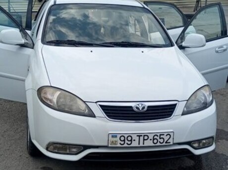 Daewoo Gentra