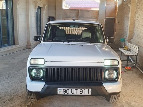 LADA (VAZ) Niva