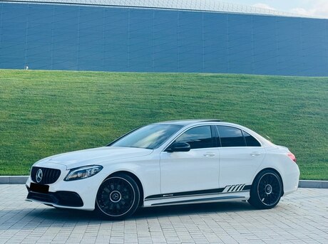 Mercedes C 300