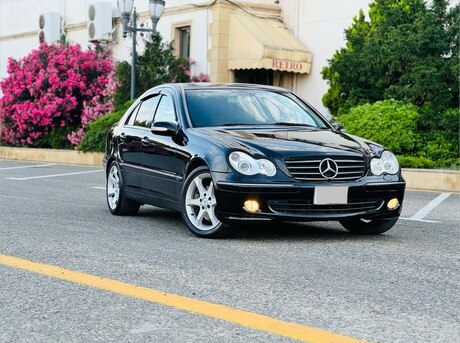 Mercedes C 230