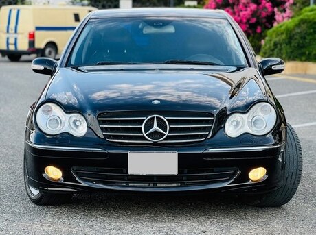 Mercedes C 230