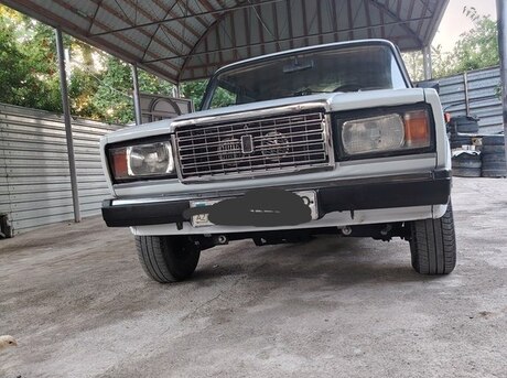 LADA (VAZ) 2107