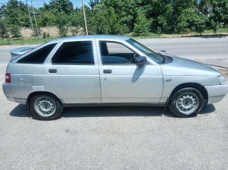 LADA (VAZ) 2112