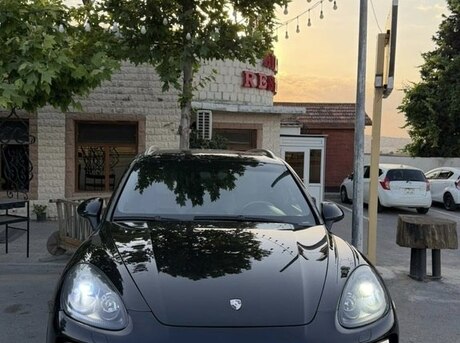 Porsche Cayenne GTS