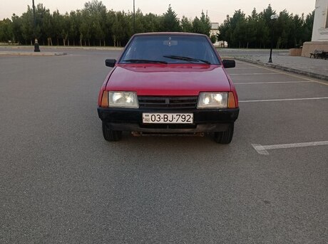 LADA (VAZ) 2109