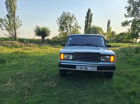 LADA (VAZ) 2107