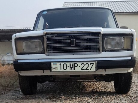 LADA (VAZ) 2107