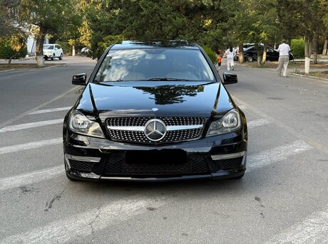 Mercedes C 250