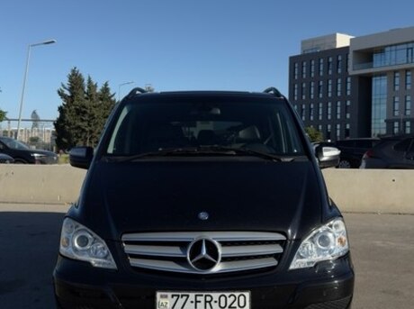 Mercedes Viano