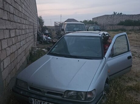 Nissan Sunny