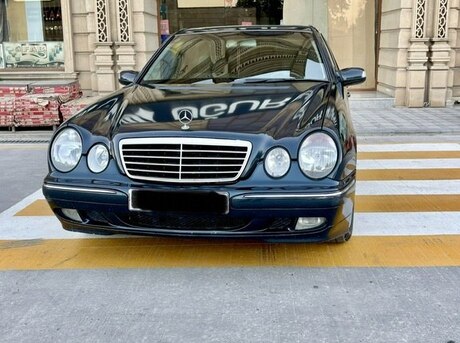 Mercedes E 280