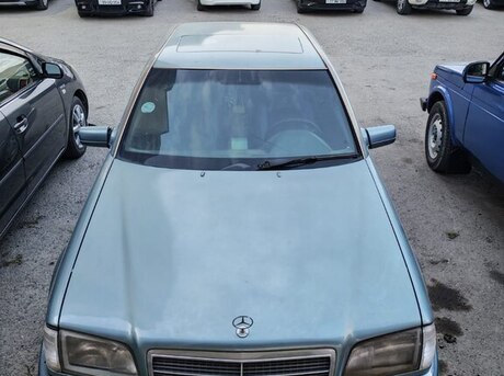 Mercedes C 280