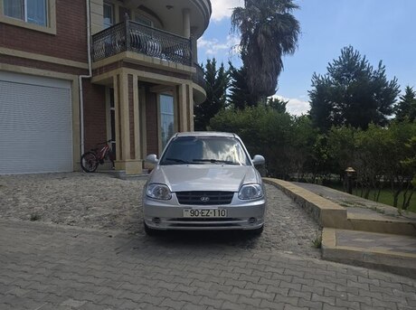 Hyundai Accent