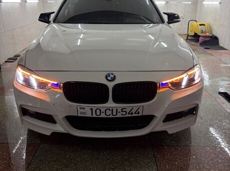 BMW 330