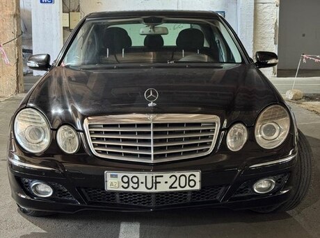 Mercedes E 220