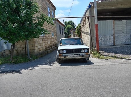 LADA (VAZ) 2103