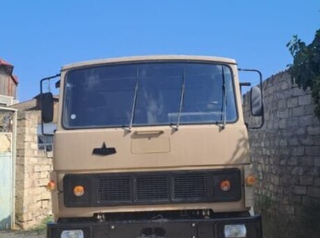MAZ 551605