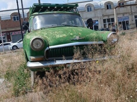 GAZ 22 "Volga"