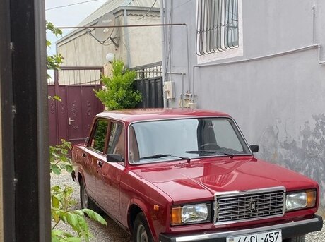 LADA (VAZ) 2107
