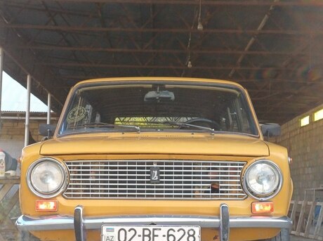 LADA (VAZ) 2102