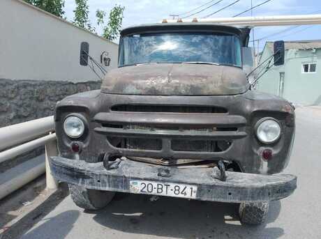 ZIL 130