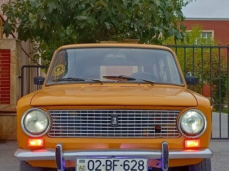LADA (VAZ) 2102