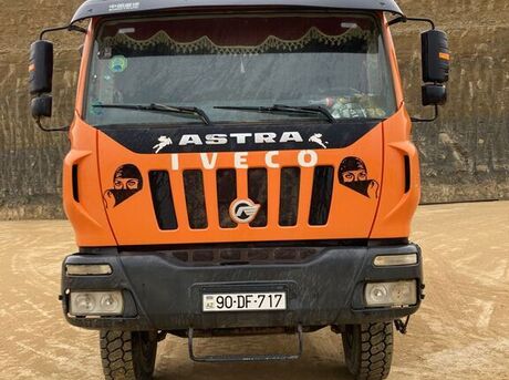 Iveco Astra HD8