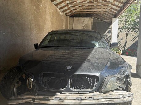 BMW 325