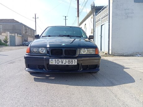 BMW 318