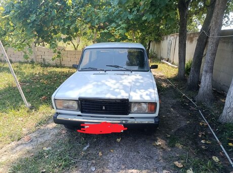 LADA (VAZ) 2107