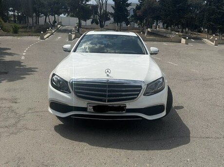 Mercedes E 300