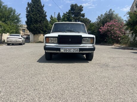 LADA (VAZ) 2107