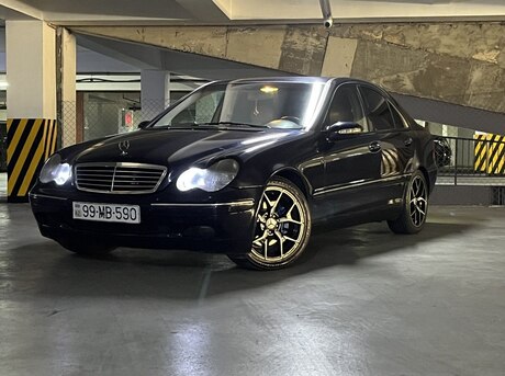 Mercedes C 240