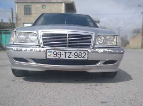 Mercedes C 230