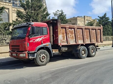 Shacman F2000