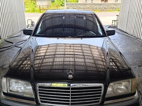 Mercedes C 220